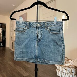 Urban denim mini skirt